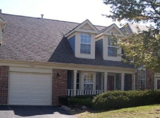 1705 W Portsmith Ln #102, Arlington Heights, IL 60004