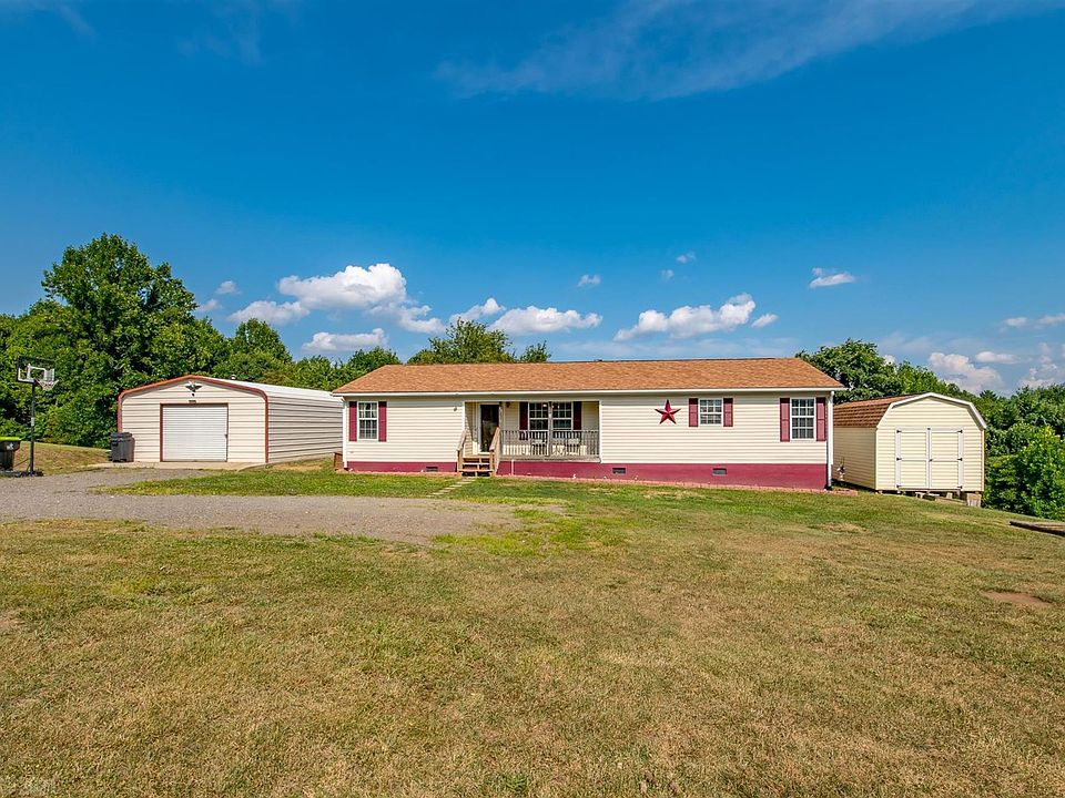 1st image of 119 Knob Hill Ln