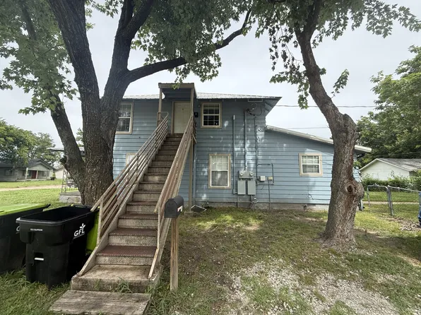 805 E 13th St, Ada, OK