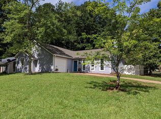 737 Martin Rd, Stone Mountain, GA 30088