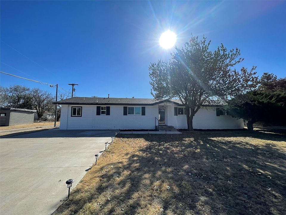 911 Park Ave, Guymon, OK 73942 | Zillow