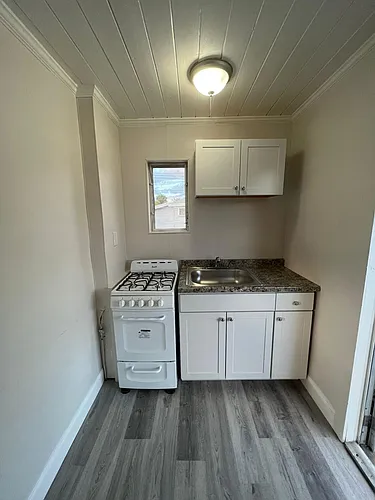 2843 Forest Hill Blvd #7 Photo 1