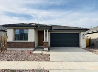 946 W Macaw Dr, Queen Creek, AZ 85140
