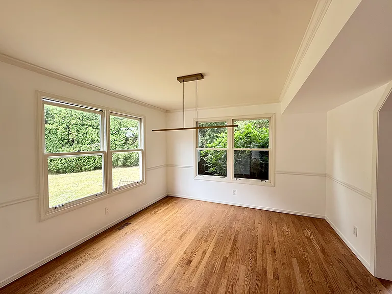 17417 SE 46th Pl — Photo 12