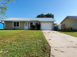 2012 Showboat Ln, Labelle, FL 33935