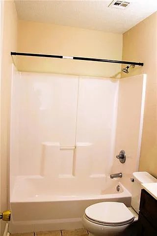 5700 Wilton Dr — Photo 18