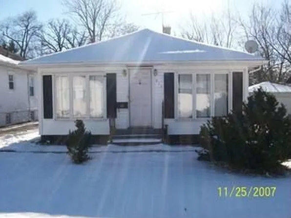 814 Morgan St, Joliet, IL 60436