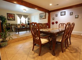 1526 Garvin Ave, Richmond, CA 94801