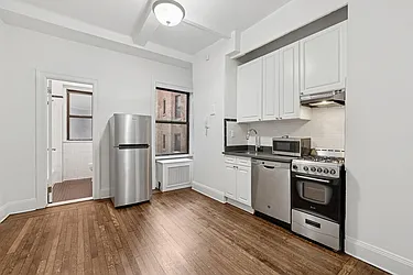 19 West 69th Street #803 image 1 of 24