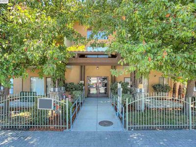 16006 E 14th St APT 212, San Leandro, CA, 94578