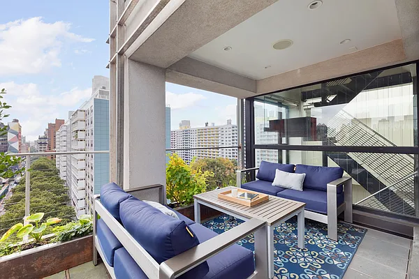 Sold by Compass | media 28