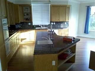 2nd image of 2108 Bel Air Ln