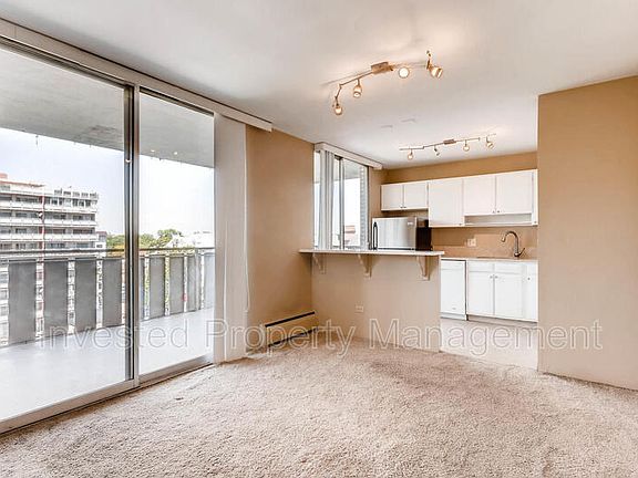 4th image of 1111 N Ash St APT 609