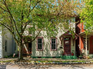 128 S Spruce St, Lititz, PA 17543