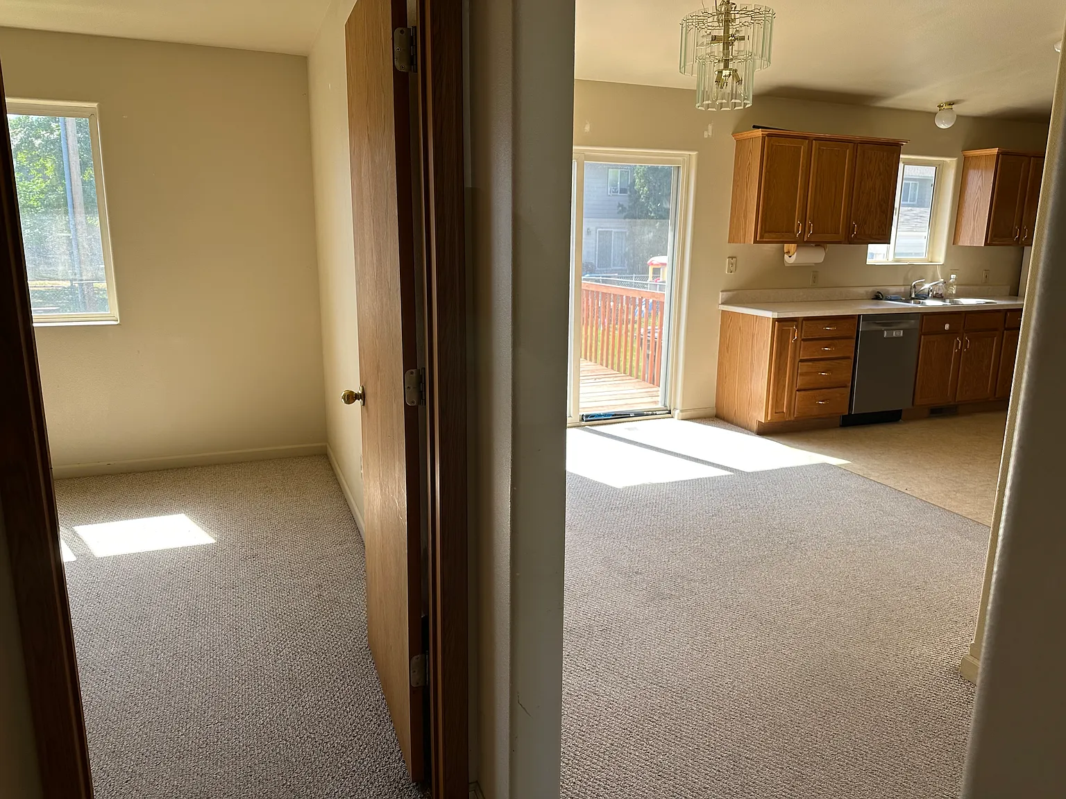 3 bed, 2000 sqft, $2,075 — Photo 3