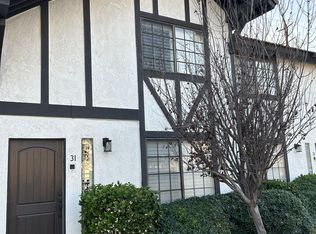 1013 W Linden St APT 31, Riverside, CA 92507