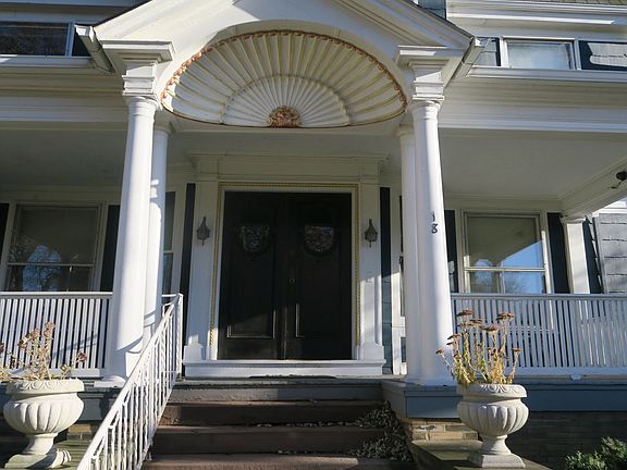 4th image of 18 Portsmouth Ter APT 4