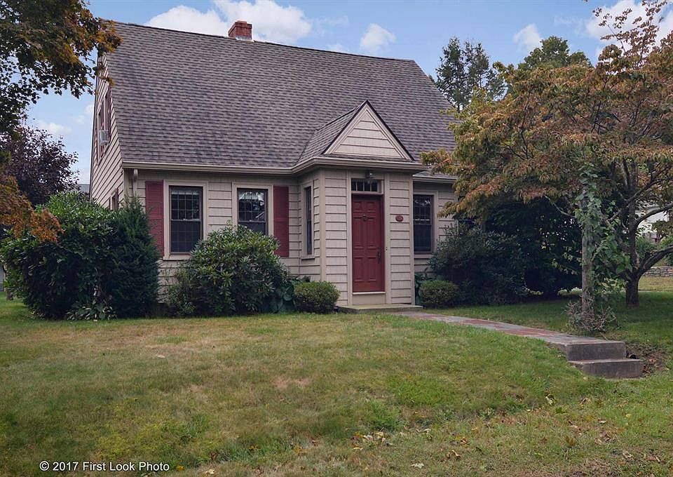 1st image of 136 Sunrise Ave