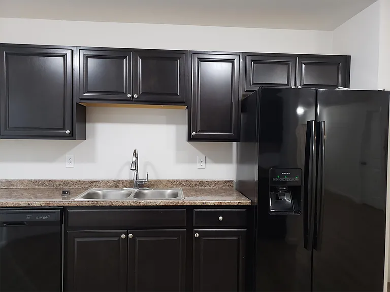 34 Horseback Rd #7 — Photo 2