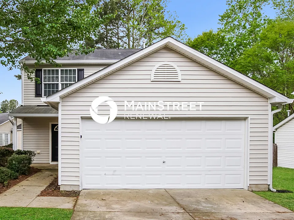 5828 Weddington Rd
