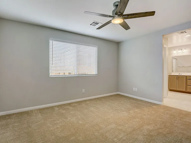 10643 Enridge Ave — Photo 38