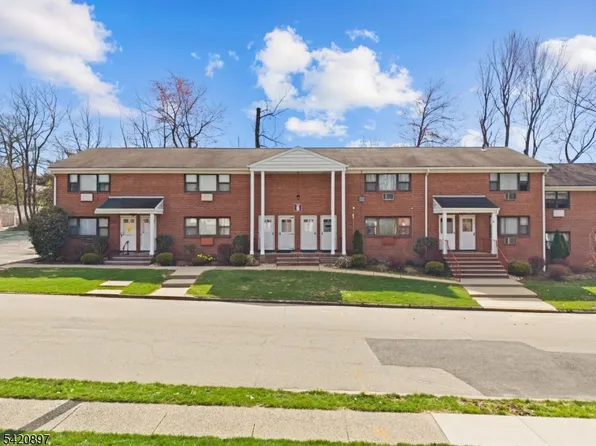 6A Colonial Dr #6A, Little Falls Twp., NJ 07424