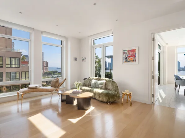 70 Vestry Street image 14 of 31