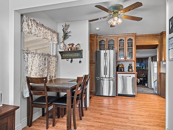 5th image of 31 B St
