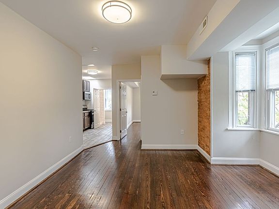 5th image of 2530 Maryland Ave APT 3