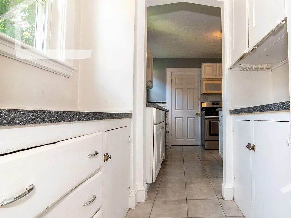 68 Colborne Rd
