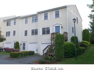 34 Cornerstone Dr #34, Derby, CT 06418