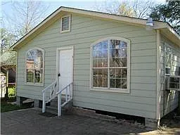 7211 Roswell St N — Photo 3