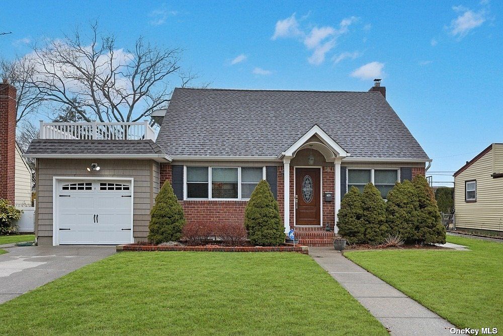 105 Old Farm Road S, New Hyde Park, NY 11040 Zillow