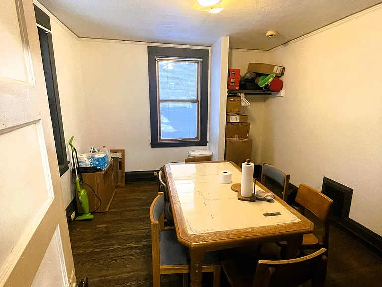209 S Aurora St #202 — Photo 9