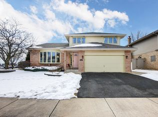9231 Haven Ct, Orland Hills, IL 60487