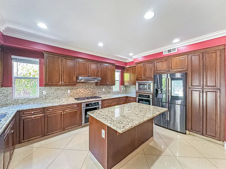 1618 Quiet Trail Dr — Photo 10