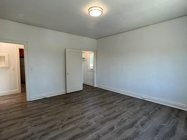 20 Highland Ave #10 — Photo 8