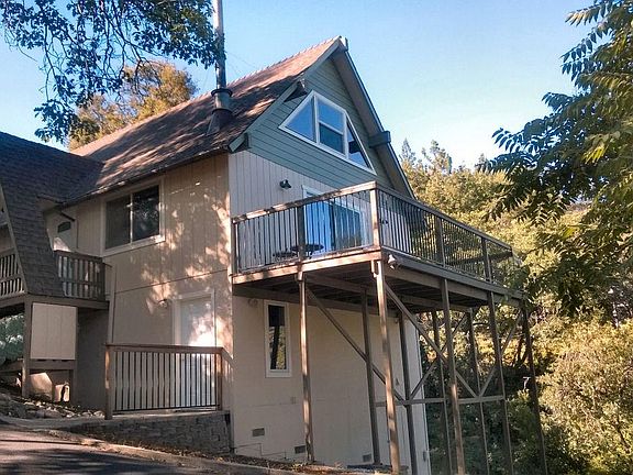 4th image of 21251 American River Dr
