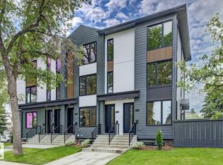 8903 94th Ave NW, Edmonton, AB T6C1W6