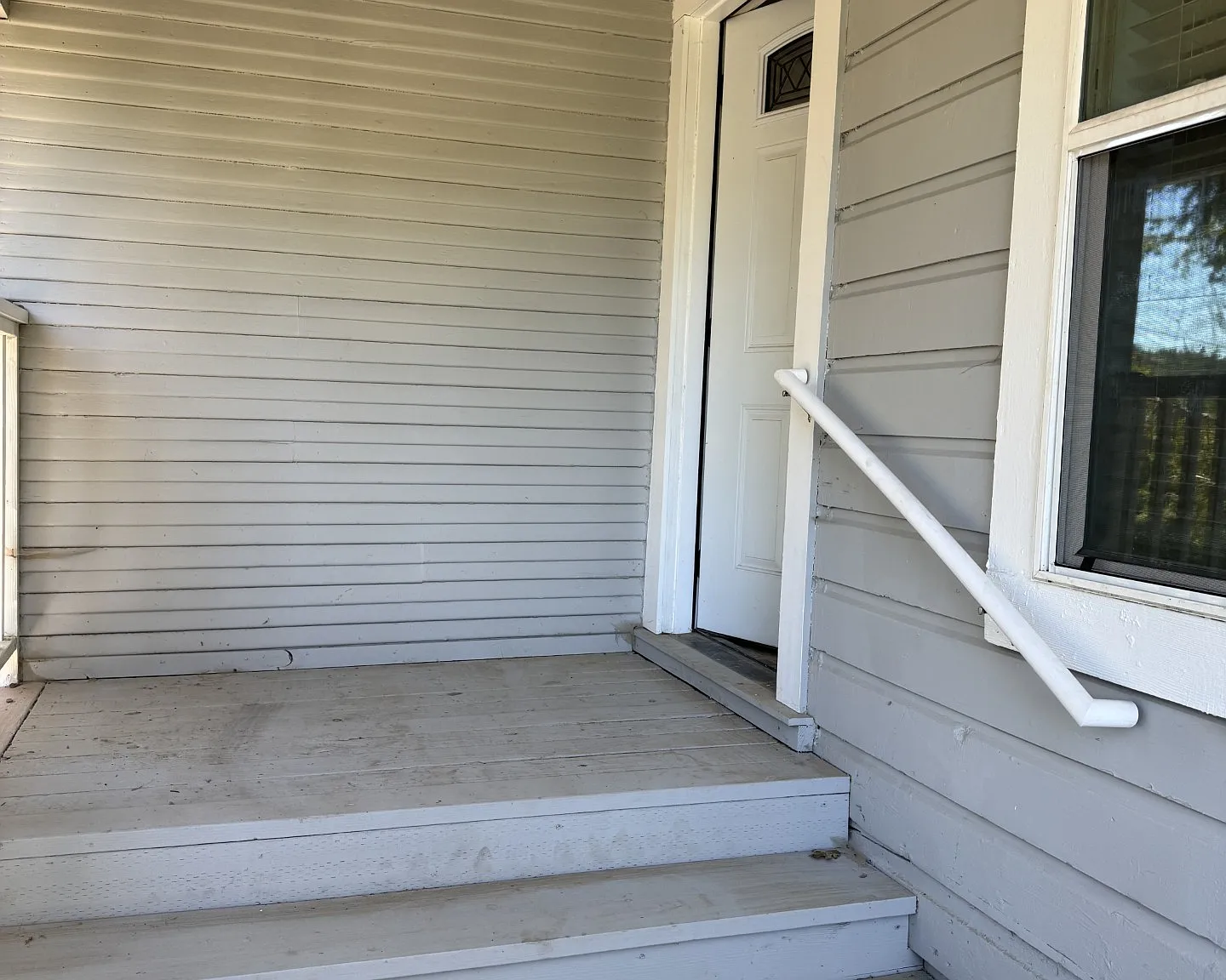 2 bed, 1000 sqft, $1,900 — Photo 4