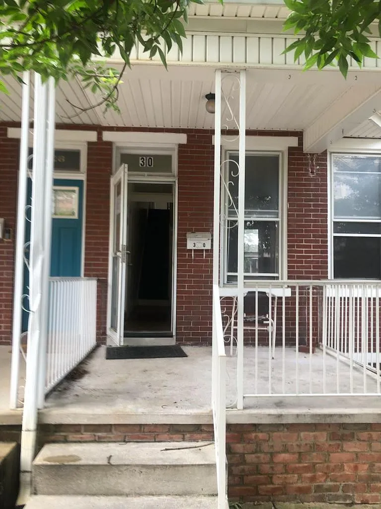 5 bed, 1836 sqft, $1,495 — Photo 2