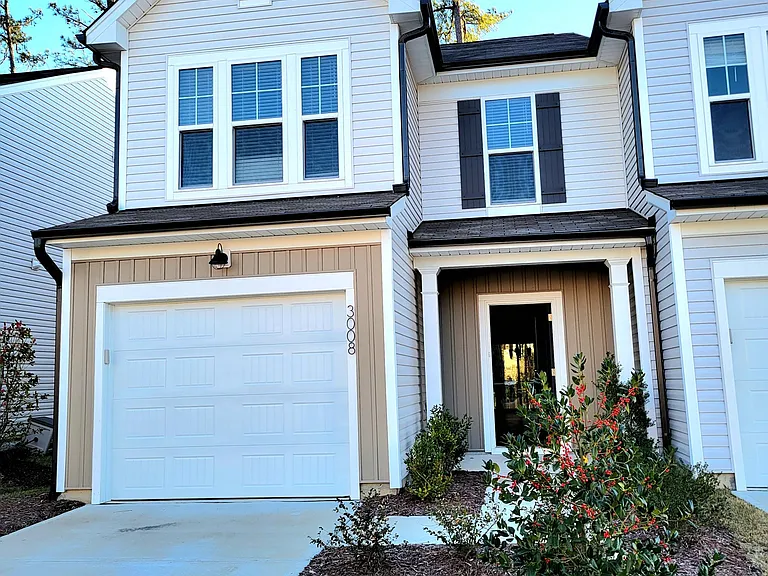 3008 Newfields Pl — Photo 2