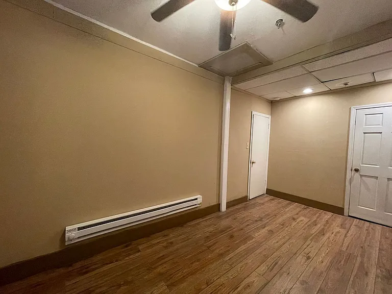 420 College St #C — Photo 5