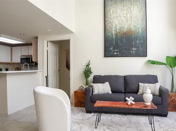 95-270 Waikalani Dr APT J302, Mililani, HI 96789