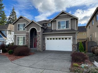 7905 NE 196th St, Kenmore, WA 98028
