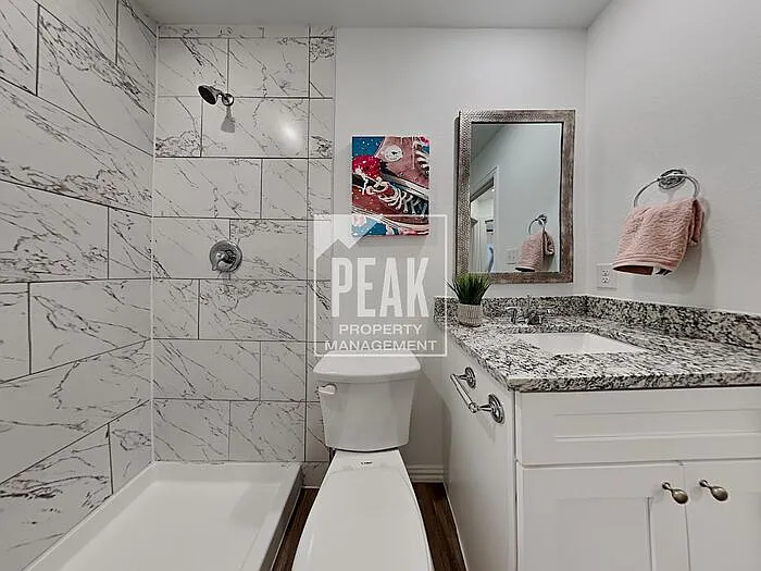 404 Briarwood Ln — Photo 14
