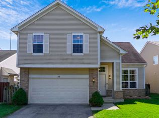 56 Kenilworth Ave, Romeoville, IL 60446