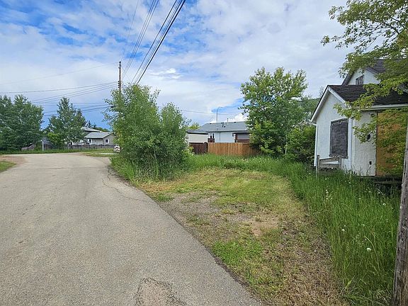 4th image of 9124 100th St