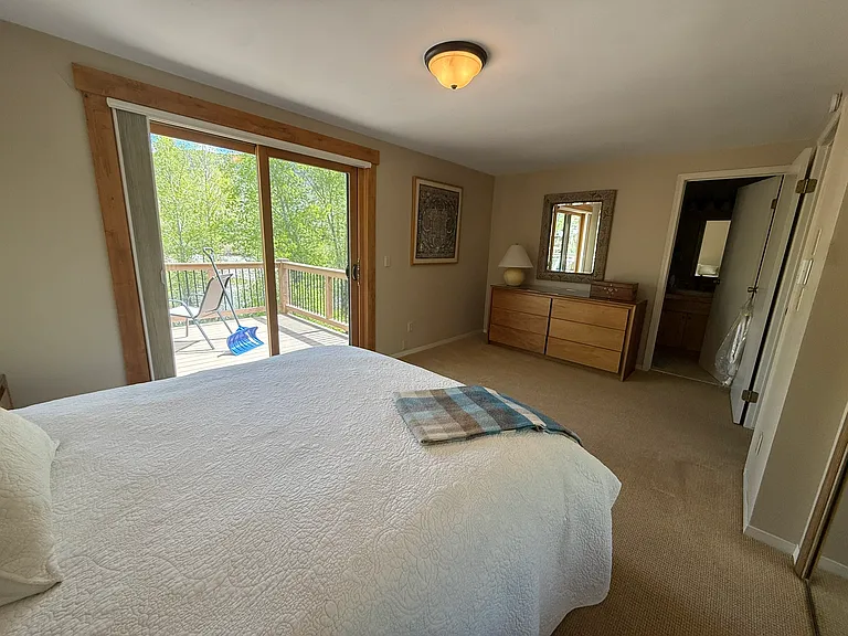 1250 Mesa Dr — Photo 22