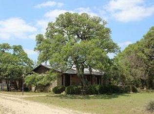 100 Lange Rd, Wimberley, TX 78676